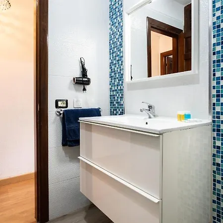 Golden Mile Americas * Playa de las Americas (Tenerife)